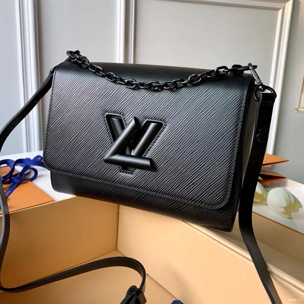 TWIST VUITTON MM LOUIS 0618